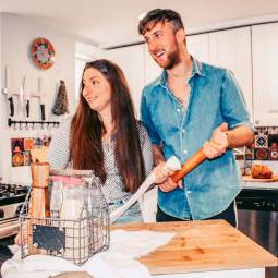 La nuova vita di Michela da Faenza agli Usa: “Insegno inglese e anche a preparare tortelli e tagliatelle”