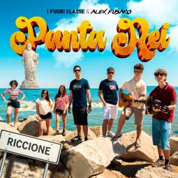Tutto scorre a Riccione con i Fuori Classe di Alex Fusaro
