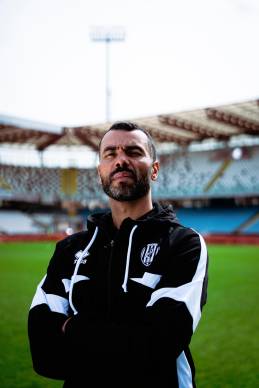 Ashley Cole debutta questa sera sulla panchina del Cesena