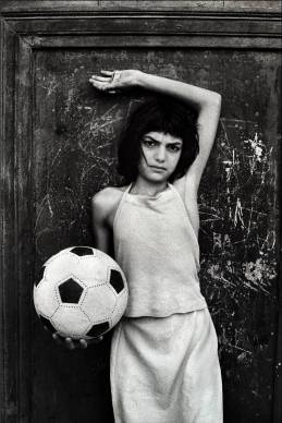 Forlì, “Letizia Battaglia. L’opera 1970-2020”: dal 18 ottobre 200 fotografie in mostra al San Domenico