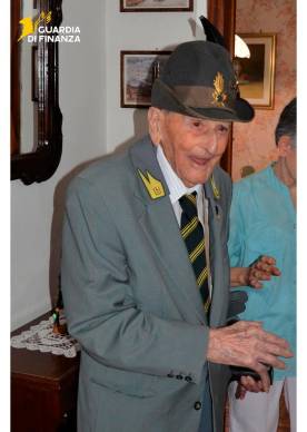 Forlì, addio a Giovanni Cimatti, il simbolo della Guardia di Finanza aveva 108 anni: “Straordinario servitore dello Stato”