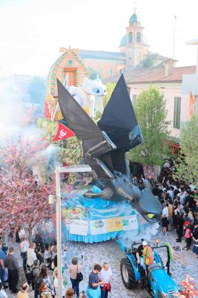 Gambettola, Carnevale della Romagna: domenica il gran finale