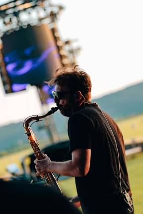 Cesare Cremonini, atteso il 13 giugno sulle rive del Santerno: concerto sold out, venduti 75mila biglietti