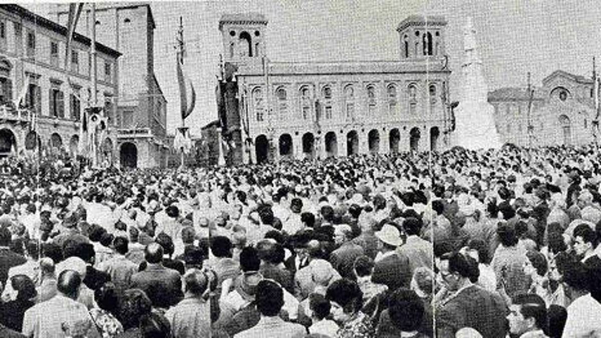 Forlì, venerdì l'omaggio ad Aurelio Saffi: ecco come iscriversi alla visita guidata in piazza