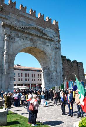 Rimini, il sindaco Sadegholvaad: “Il 25 aprile è patrimonio nazionale, una festa di tutti” - Gallery