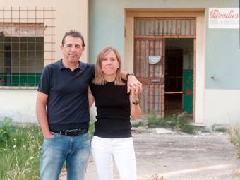Vittorio Foschi e Michela Gulminelli di Technacy davanti all’ex Colonia Paradies
