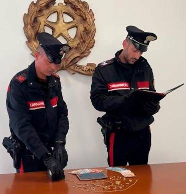 La refurtiva recuperata dai Carabinieri di Cesena