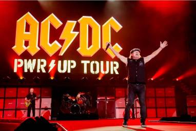 Dal profilo Instagram ufficiale @acdc