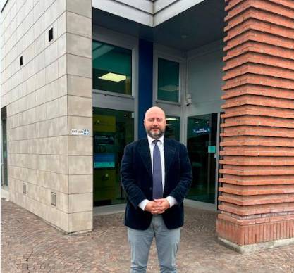 Il direttore della Filiale della Zona Industriale della Banca di Imola Flaminio Fiumi