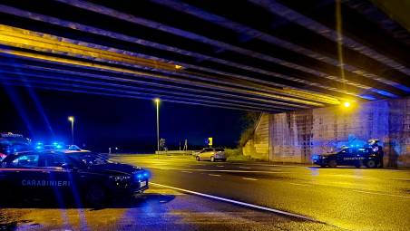 Fusignano, colto sul fatto mentre spaccia cocaina: 34enne arrestato