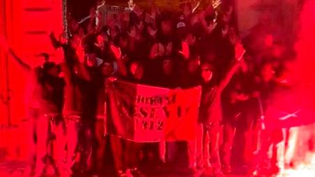 Il branco in centro la sera dell’aggressione, lo scorso ottobre