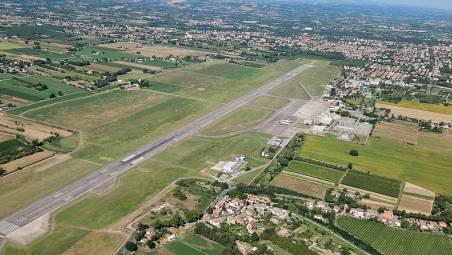 L’aeroporto di Forlì visto dall’alto
