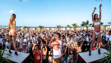 Milano Marittima, il Papeete riparte con “Pasquamarittima”