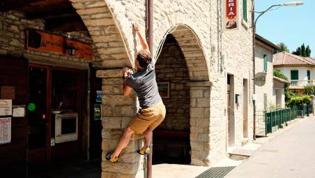 Premilcuore, quasi 300 “uomini ragno” per lo street boulder del 5 settembre