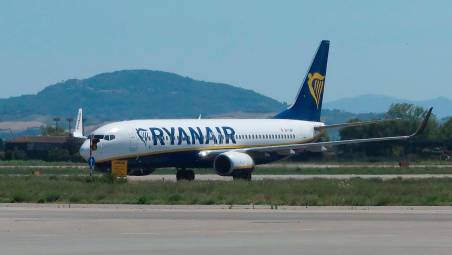 Ryanair a De Pascale: “Togliete le tasse comunali e faremo crescere il traffico negli aeroporti di Forlì e Rimini”