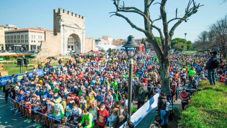 Una partenza della Rimini Marathon