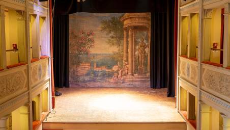 San Giovanni in Marignano, al Teatro Massari si alza una luce nuova