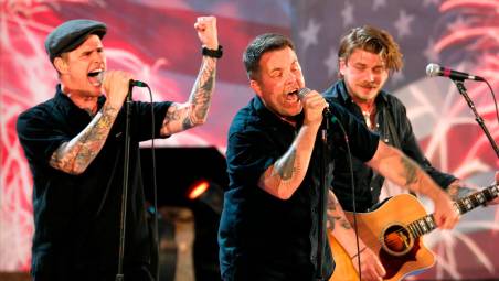 A Igea Marina arriva il celtic punk dei Dropkick Murphys: save the date 12 agosto 2026