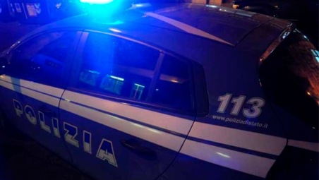 Ravenna, ruba in un esercizio commerciale ma viene catturato