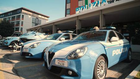 Rimini, due stranieri espulsi e rimpatriati