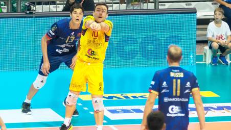 Il libero e capitano della Consar, Riccardo Goi foto massimo fiorentini