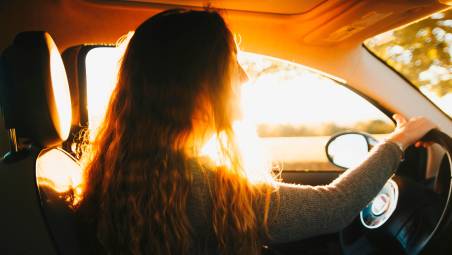 Rimini, ferito nell’incidente con la figlia alla guida: il padre la cita in giudizio per l’indennizzo