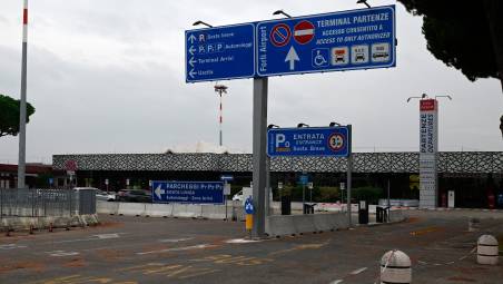 Forlì, dall’aeroporto “Ridolfi” si vola fino a Mosca