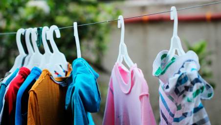 Fusignano, minaccia una donna e le incendia i panni stesi: 52enne arrestato