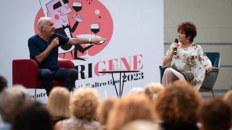 Faenza, ripartono le interviste-spettacolo condotte da Gene Gnocchi