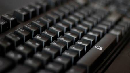 Savignano, ruba un computer all’Iper Rubicone e strattona l’addetta alla vigilanza che prova a fermarlo: 50enne arrestato