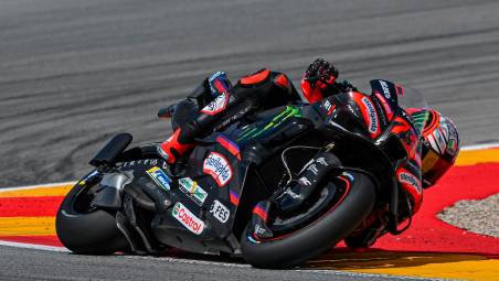 MotoGp: Marc Marquez re di Aragon, Bezzecchi sul terzo gradino del podio