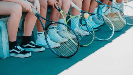 Tennis, Torreggiani, Biasini, Moretti avanti al Venustas