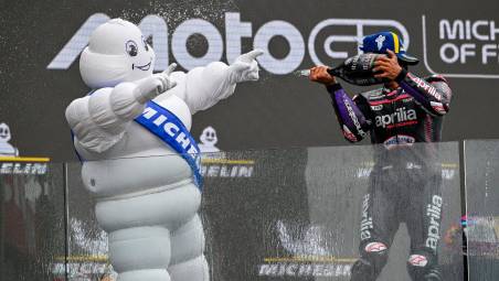 MotoGp: Martin batte ancora Bezzecchi nel trionfo Aprilia, Bastianini settimo
