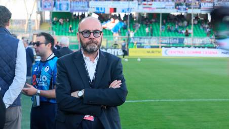 Corrado Di Taranto in campo prima di Cesena-Sampdoria (foto Gianmaria Zanotti)