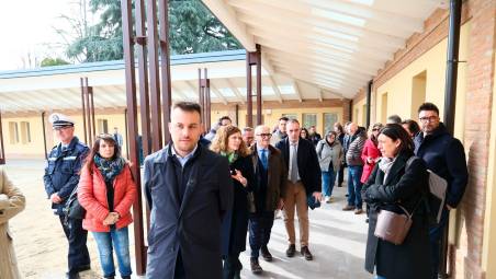 I nuovi spazi del MIIX - Making Imola an Innovation Center of Excellence ricavati dalle officine dell’ex manicomio che stavano letteralmente crollando, ieri aperti per la prima volta (foto mmph)