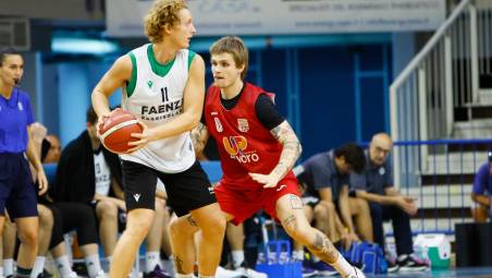 Vettori e Kupstas nella sfida tra Tema e Up del precampionato foto mmph