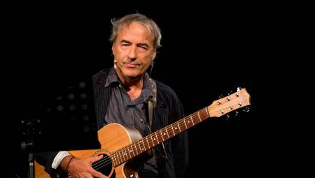 Addio a David Riondino, l’artista eclettico amico della Romagna autore di Maracaibo