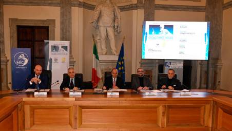 Presenti: Bruno Vespa, Gaetano Quagliarello, Antonio Polito e il sindaco dell’Aquila, Pierluigi Biondi