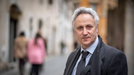 Commissariamento Regione, Croatti all’attacco: «Finanziamenti alle scuole private senza applicare lo stesso rigore»