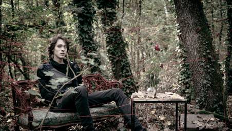 “Una di queste sere”: nuovo singolo e video per l’imolese Cardo, polistrumentista e produttore / VIDEO IN ANTEPRIMA