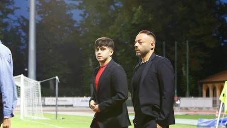Riccardo Sarti, interessato all’acquisto dell’Imolese, e Ulisse Savini, tornato il 2 ottobre proprietario unico del club all’insaputa di tutti (foto mmph)