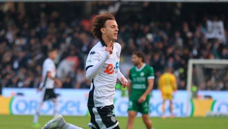 Riccardo Ciervo festeggia il gol dell’1-0 (Zanotti)