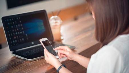 Per l’accusa la donna si sarebbe vendicata con la precedente famiglia del compagno