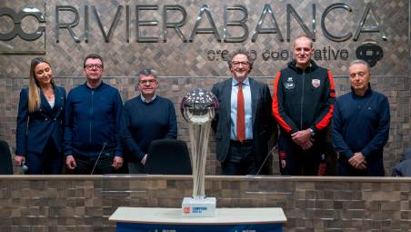 Sandro Dell’Agnello e Piero Bucchi (gli ultimi a destra nella foto) sono pronti a ritrovarsi di fronte in Coppa