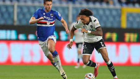Dopo aver realizzato un gol storico, il primo in assoluto del campionato, Jalen Blesa si è fermato (Rega)