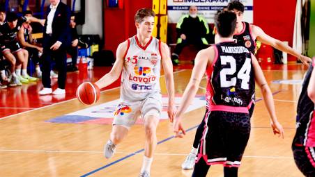 Andrea Costa, Klanjscek saluta e va a giocare in A in Belgio