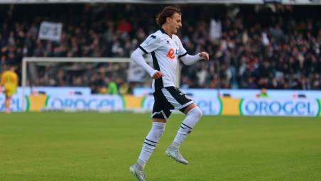 Riccardo Ciervo esulta dopo la rete di domenica all’Avellino, la sua quarta in campionato (Zanotti)