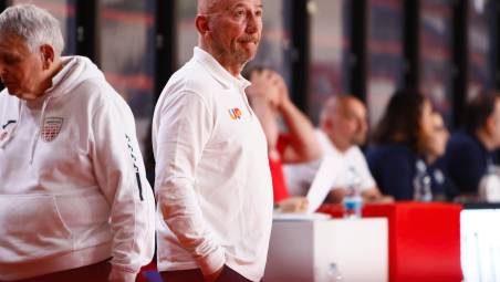 Luca Dalmonte si prepara alla seconda stagione da capo allenatore sulla panchina dell’Andrea Costa foto mmph