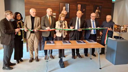 Ravenna, il Libro Strenna di Cassa e Fondazione dedicato ai Musei Byron