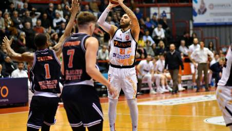 Per battere Verona all’Unieuro servirà la versione migliore di Pietro Aradori foto fabio blaco